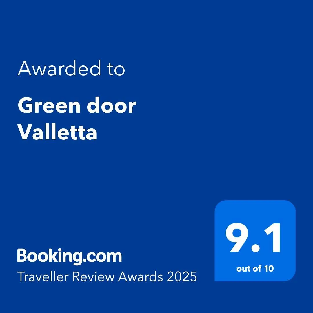 Green Door Valletta 0*,